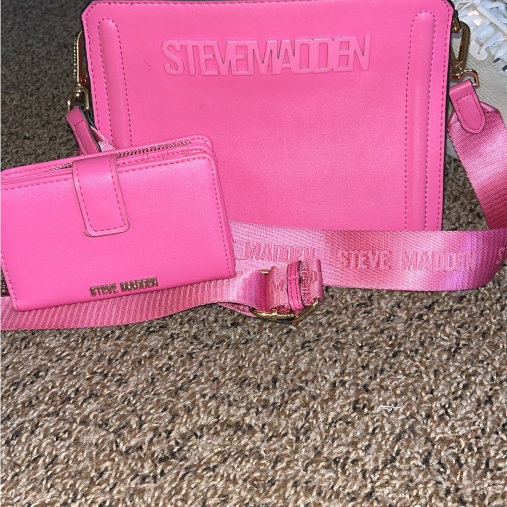 Steve Madden Vibrant Pink Crossbody Bag and Wallet